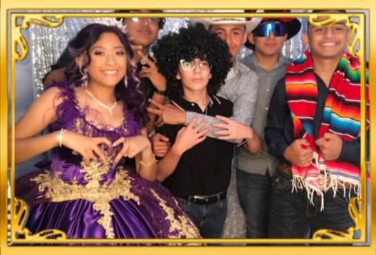 quinceañera photo booth