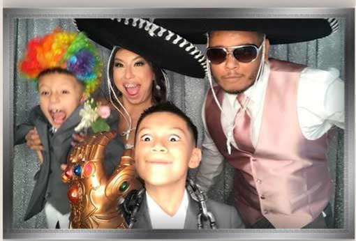 Amanda-and-Rolando-Wedding-Photo-Booth-with-family